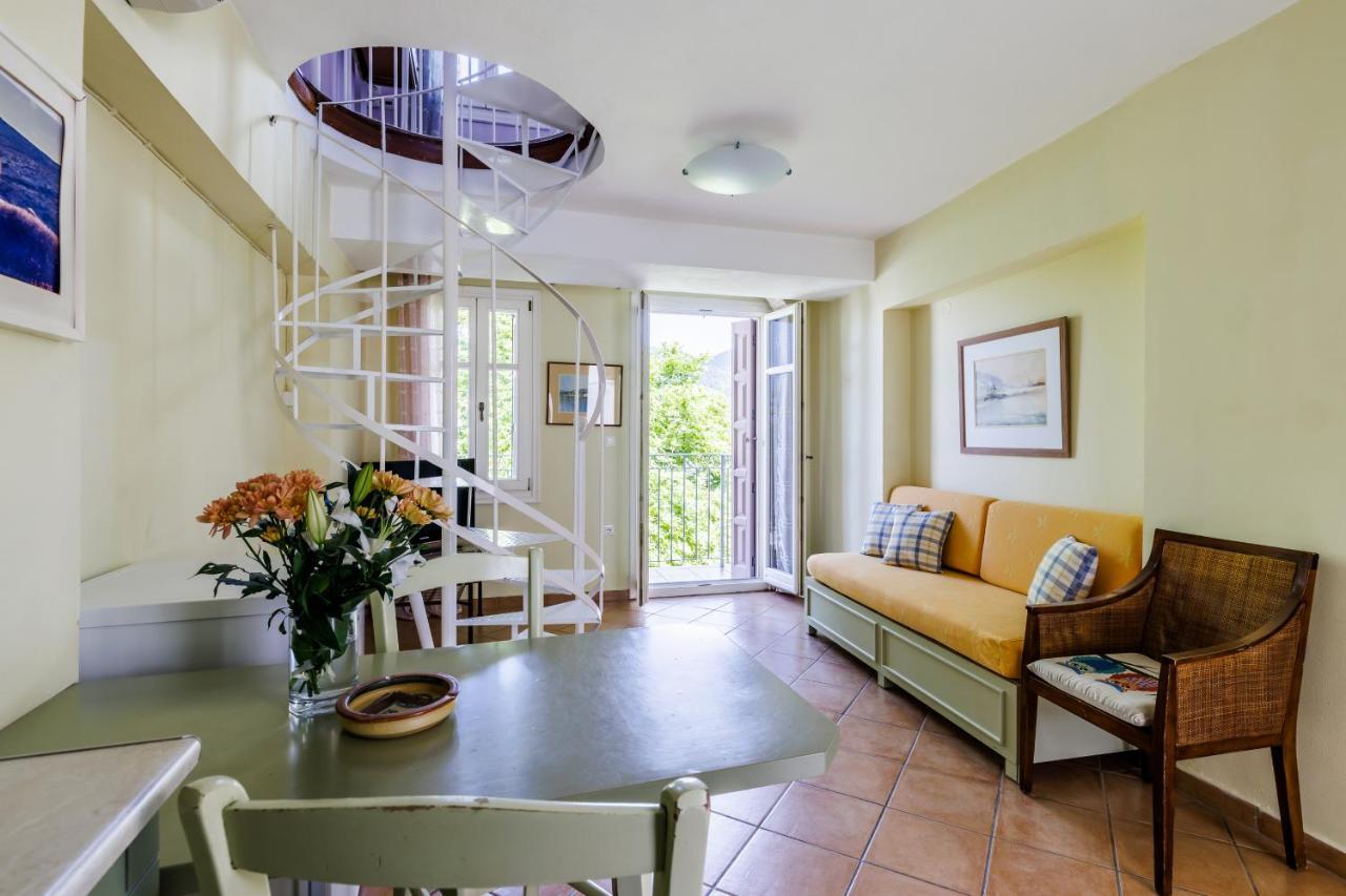 Sentefi Maisonette Skopelos Eksteriør billede